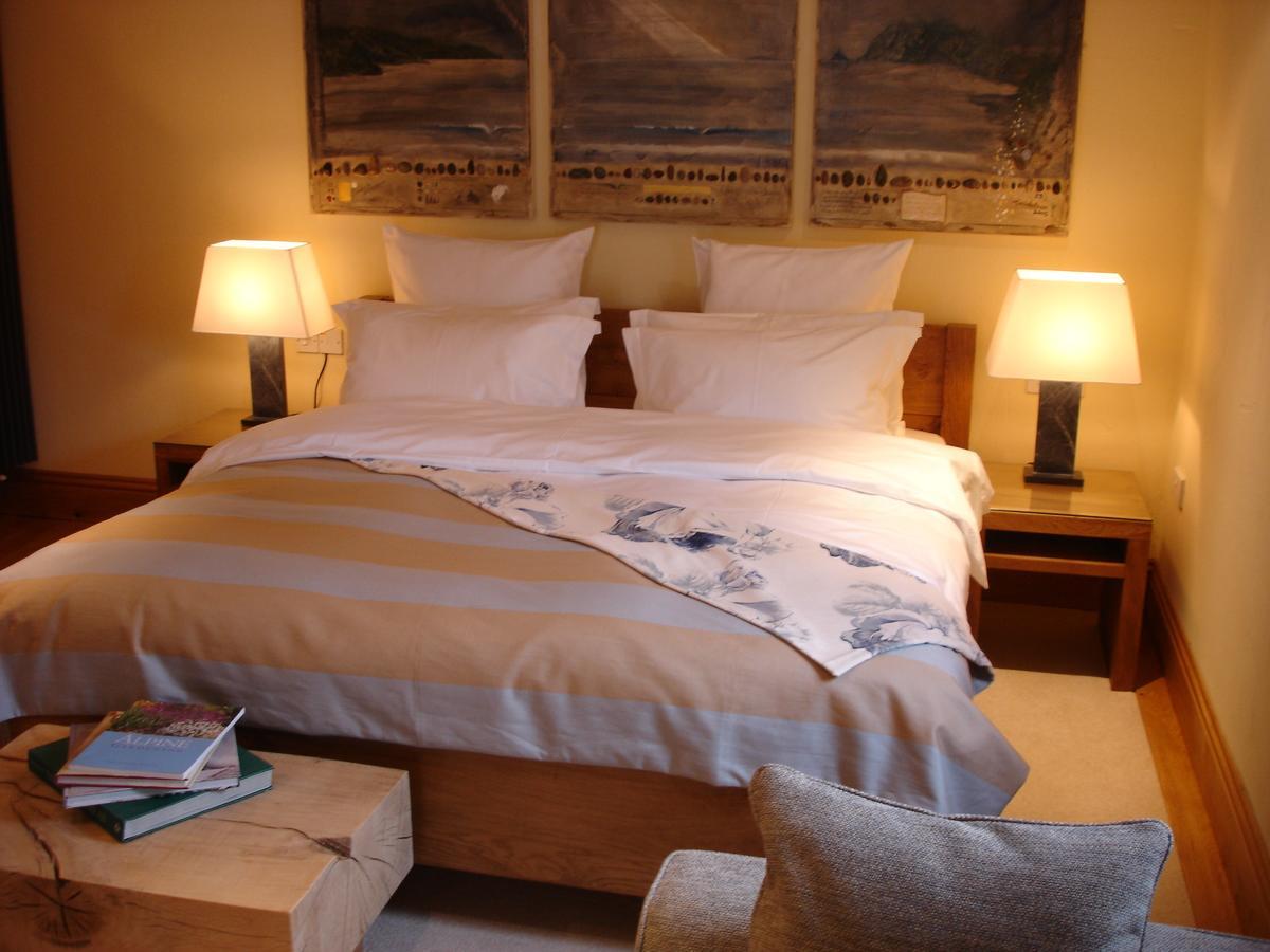 The Kinmel Arms Hotel Абергели Стая снимка